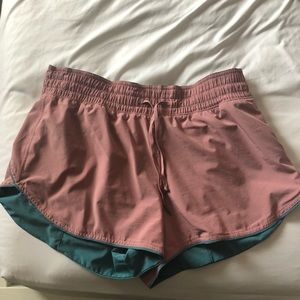 Women’s Lululemon Shorts!!!